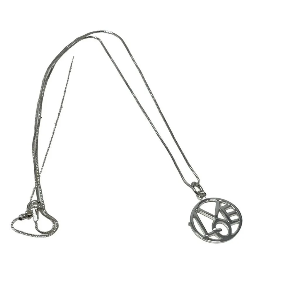 Love‎ Necklace 18
